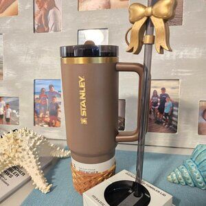 Authentic Stanley 30 oz Espresso Gold flip top quincher with EXTRAS brand new